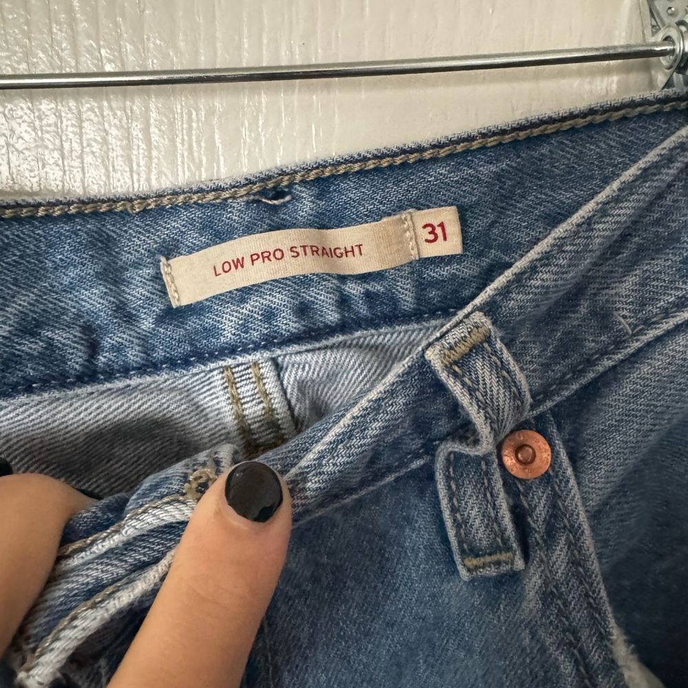 Levi’s Low Pro Straight Leg Jeans - 31
